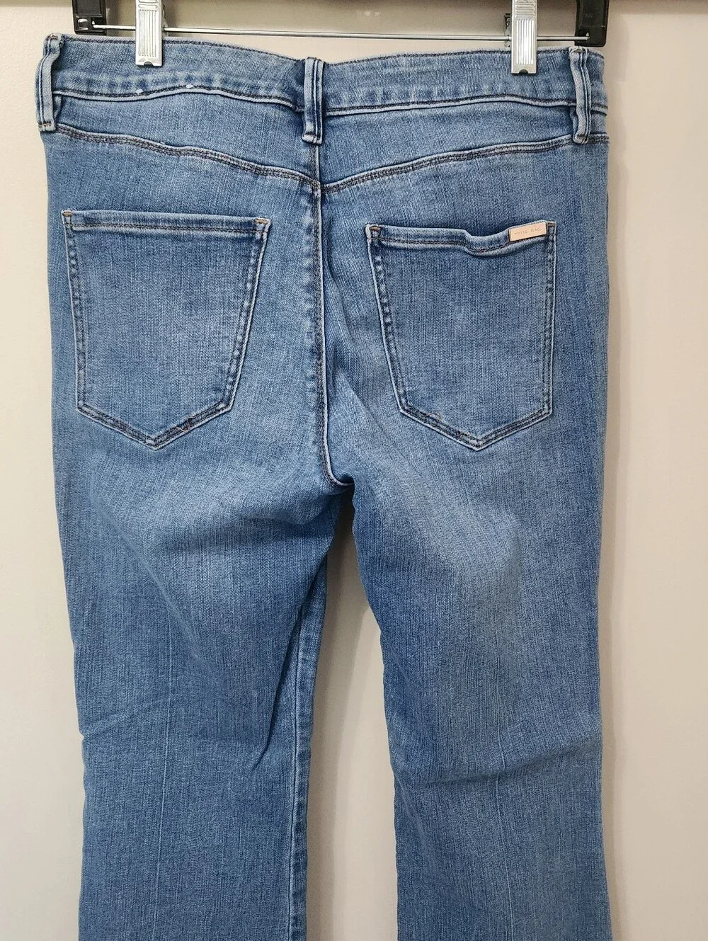 White House Black Market Everyday Soft High Rise Skinny Flare Jeans 6 29.5x31